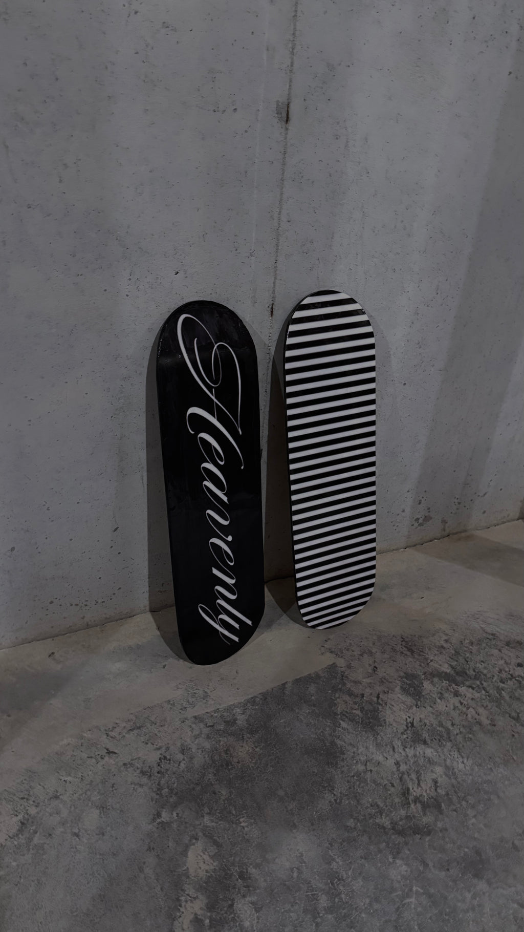 cursive & stripes skateboard deck set
