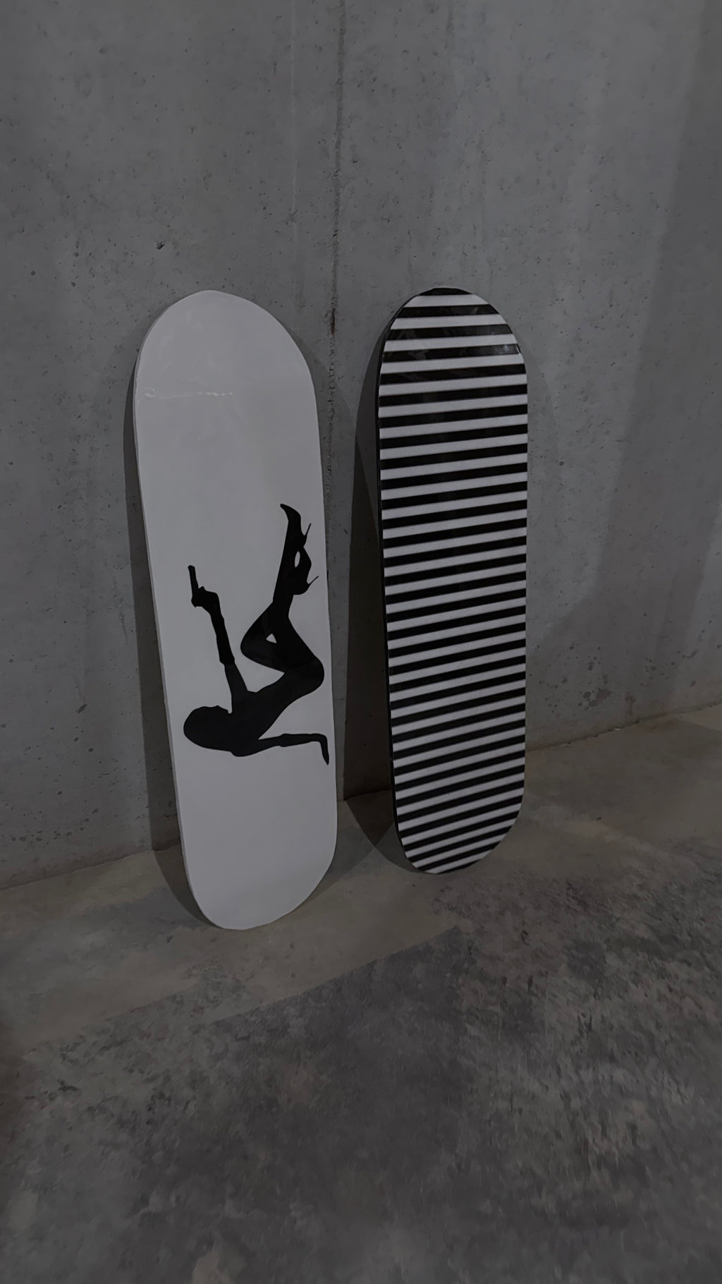 silhouette & stripes skateboard deck set
